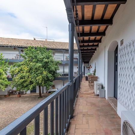 Apartamento En Monumento Historico Nacional Corral Del Conde-Duque De Olivares Sevilla Exterior foto