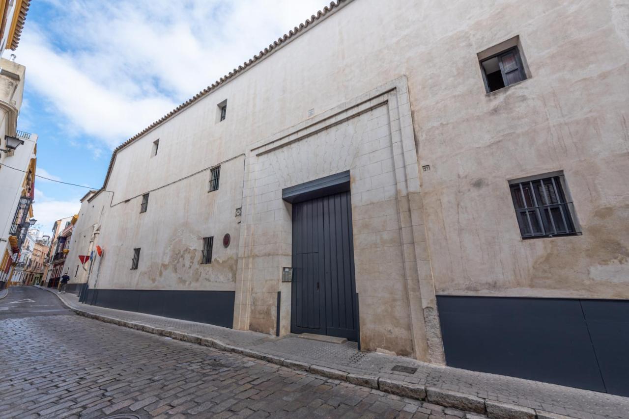 Apartamento En Monumento Historico Nacional Corral Del Conde-Duque De Olivares Sevilla Exterior foto