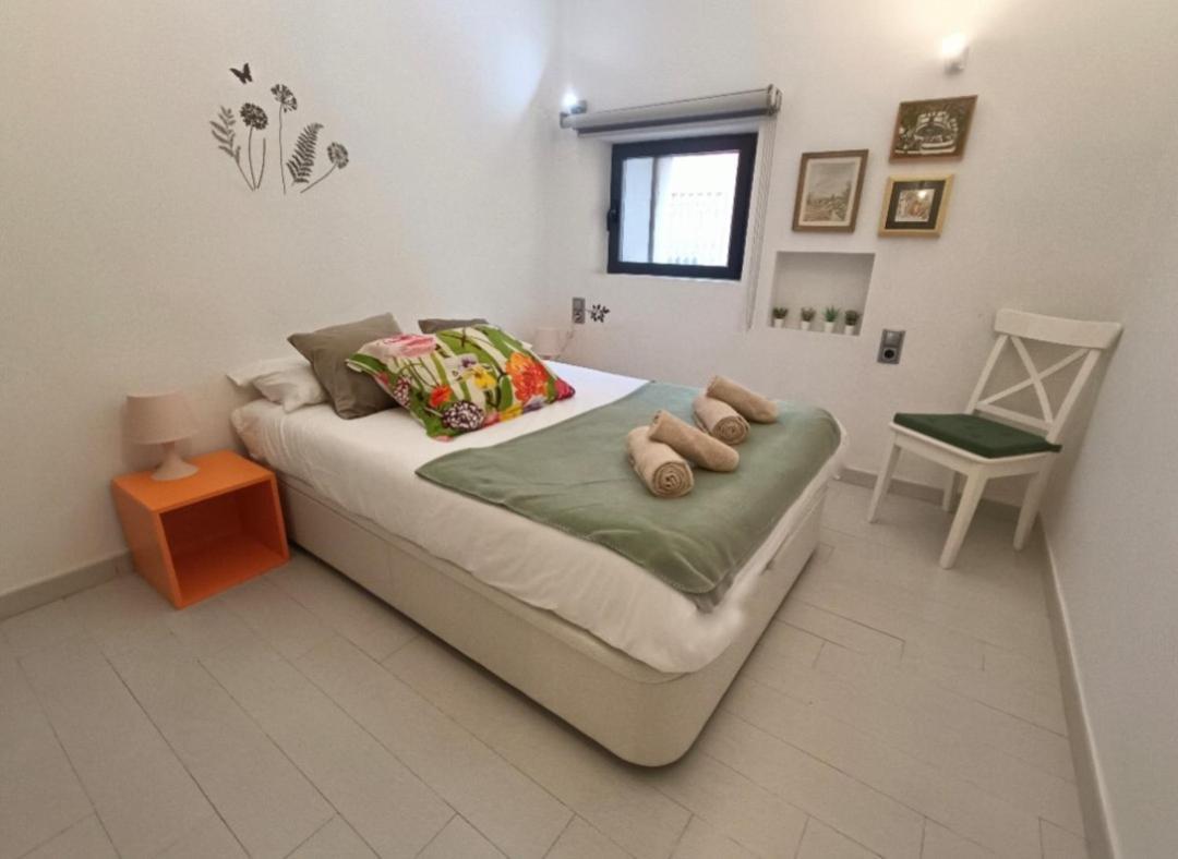 Apartamento En Monumento Historico Nacional Corral Del Conde-Duque De Olivares Sevilla Exterior foto
